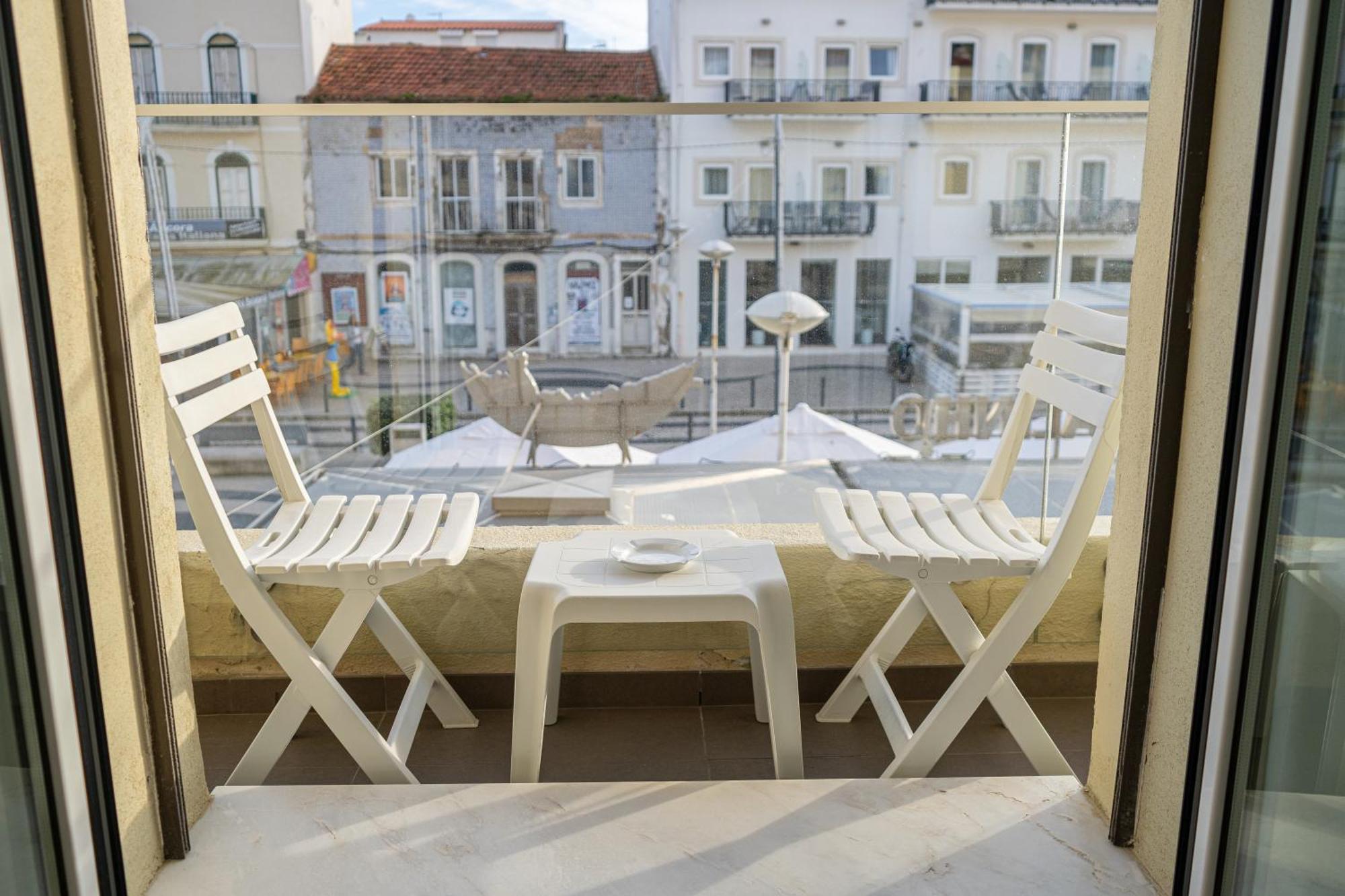 Bed and Breakfast By The Sea - Nazaré Esterno foto