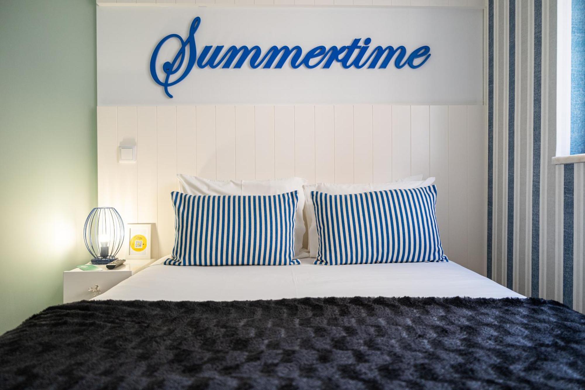Bed and Breakfast By The Sea - Nazaré Esterno foto