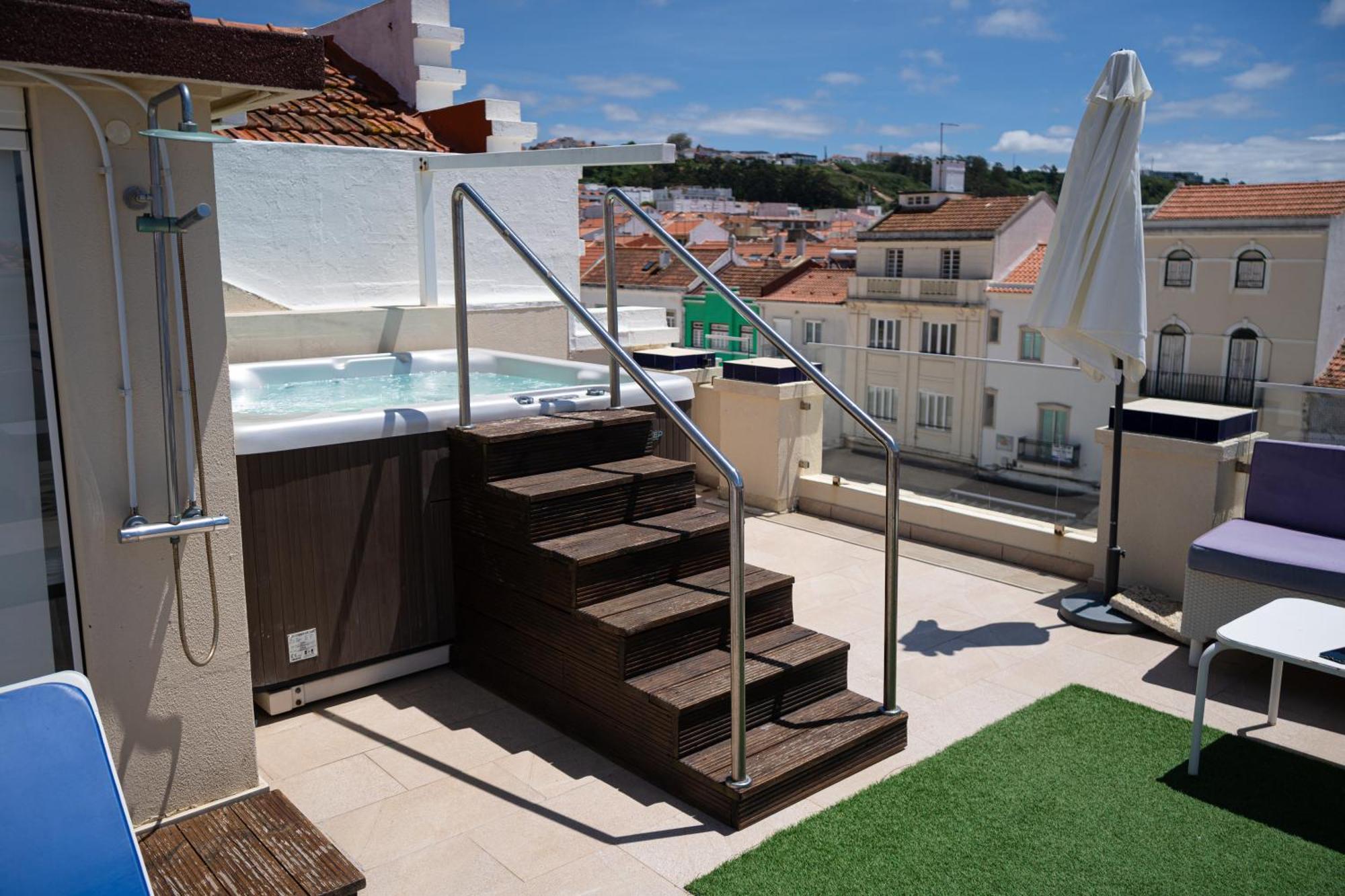 Bed and Breakfast By The Sea - Nazaré Esterno foto